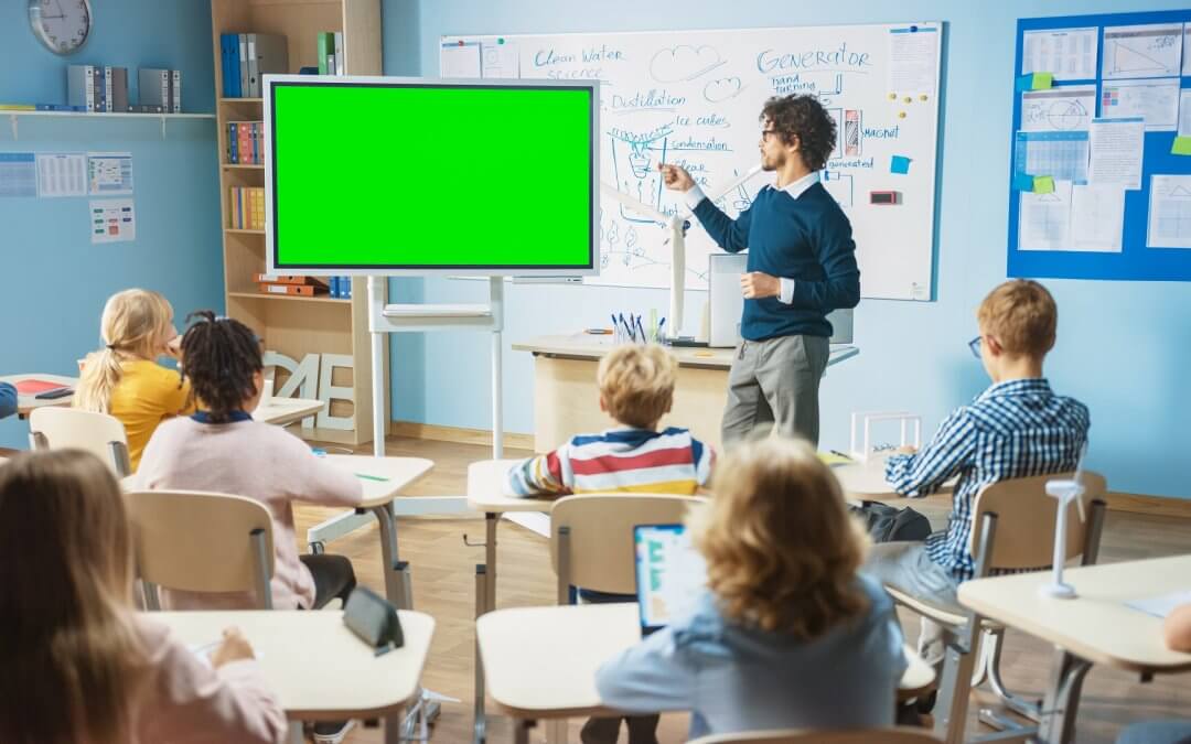 SCUOLA: LAVORARE PER UN RIENTRO IN CLASSE ALL’INSEGNA DELLA NORMALITÀ